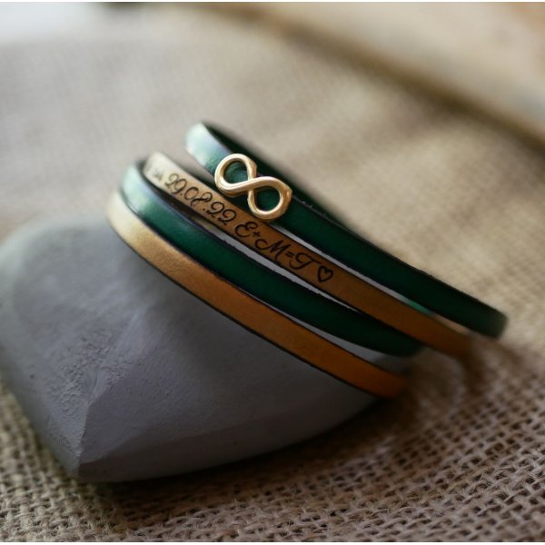 Golden infinity symbol bracelet gift for Mom in 2 leathers to personalize  