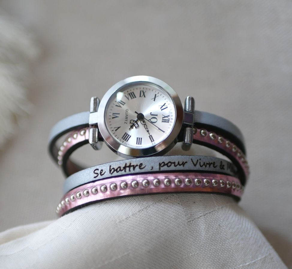 Watch with double pink metallic leather strap to personalize 