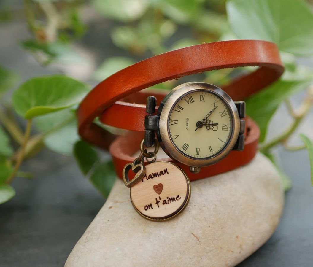 Watch leather bracelet cabochon wood to engrave