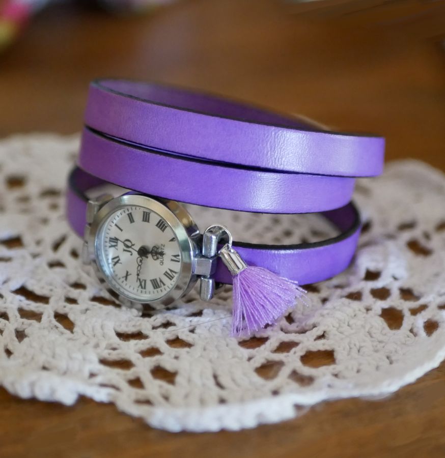 Leather bracelet watch Lilac 2 or 3 turns with pompom