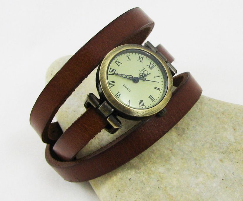 Leather bracelet watch 3 turns customizable