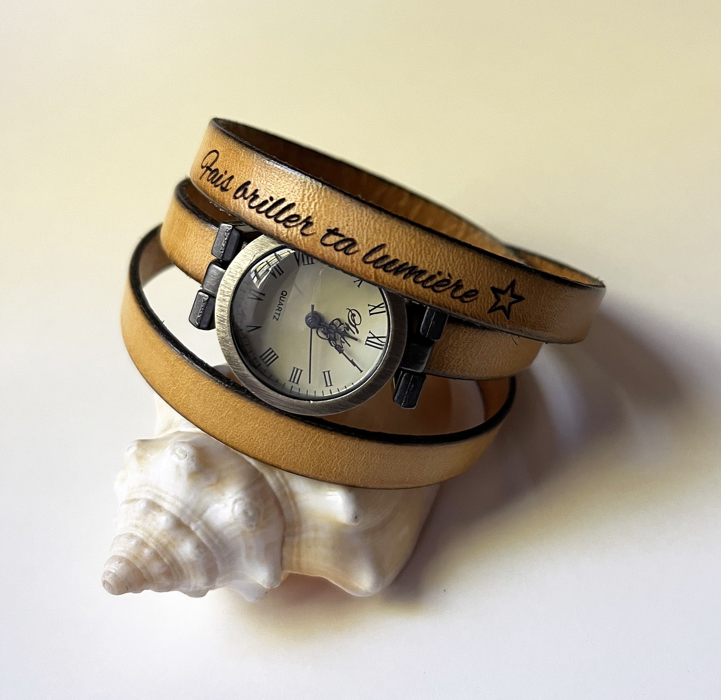 Customizable triple tour bracelet watch with bronze dial 