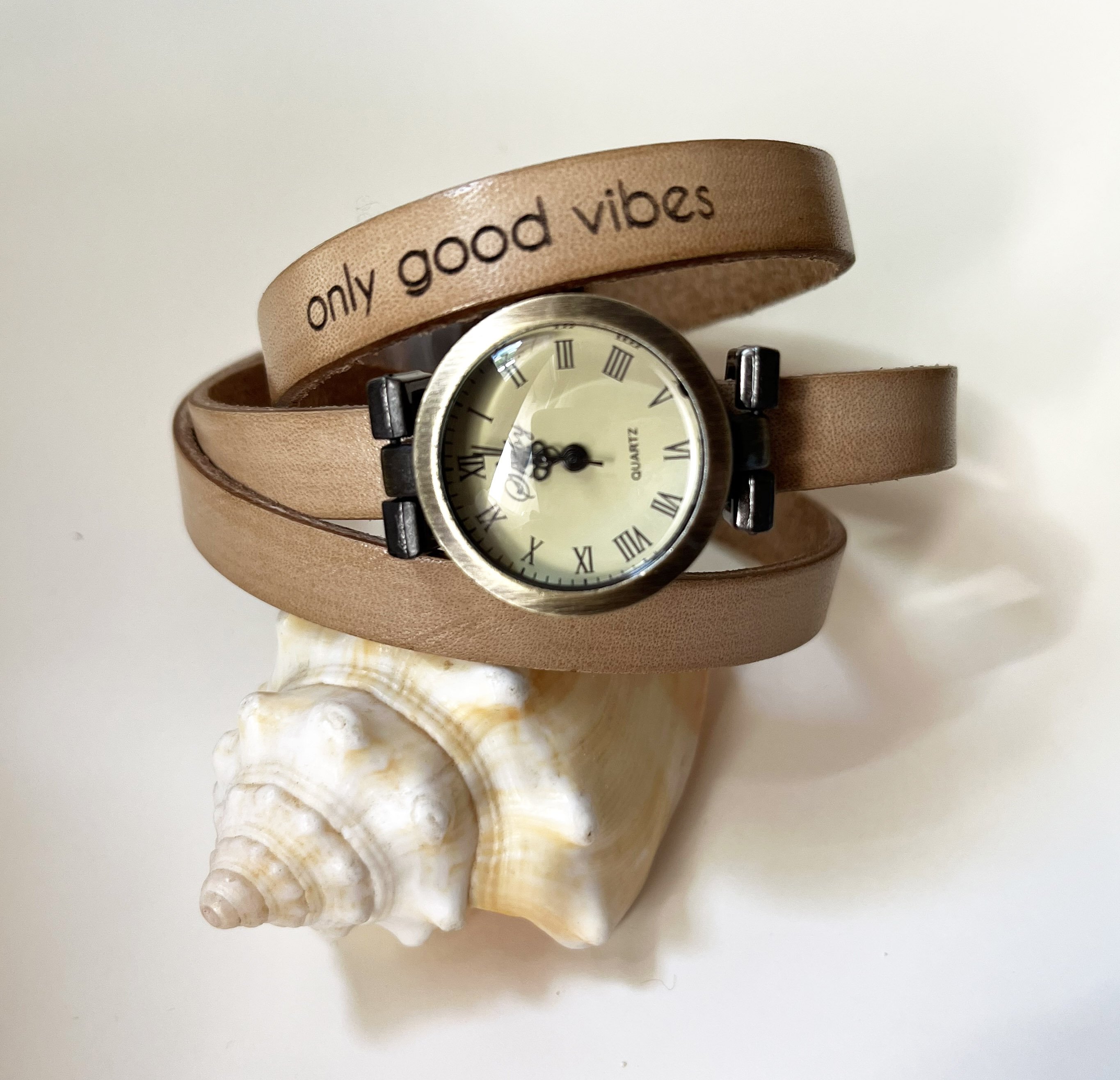 Customizable triple tour bracelet watch with bronze dial 