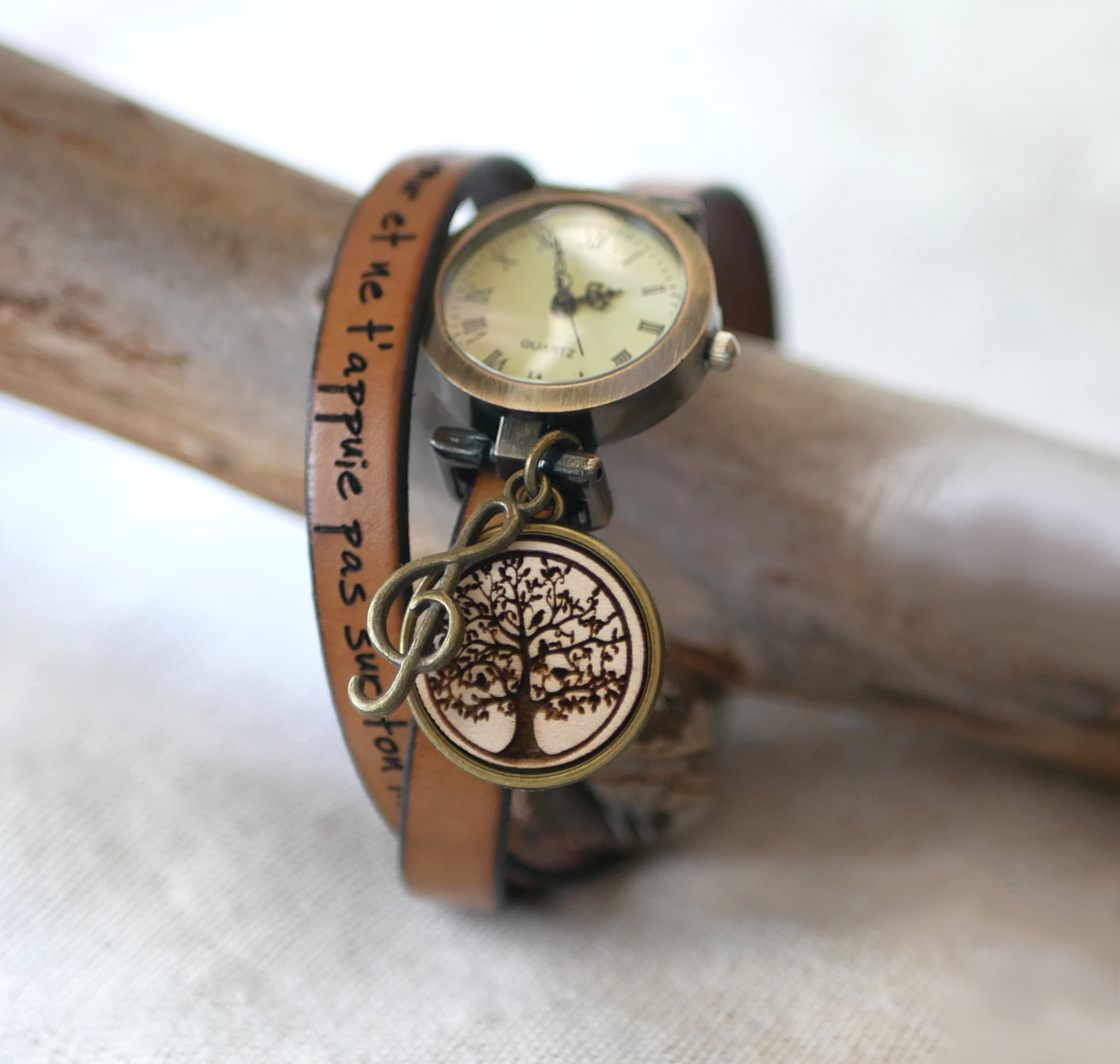 Engraved wood cabochon watch with double leather strap bronze dial