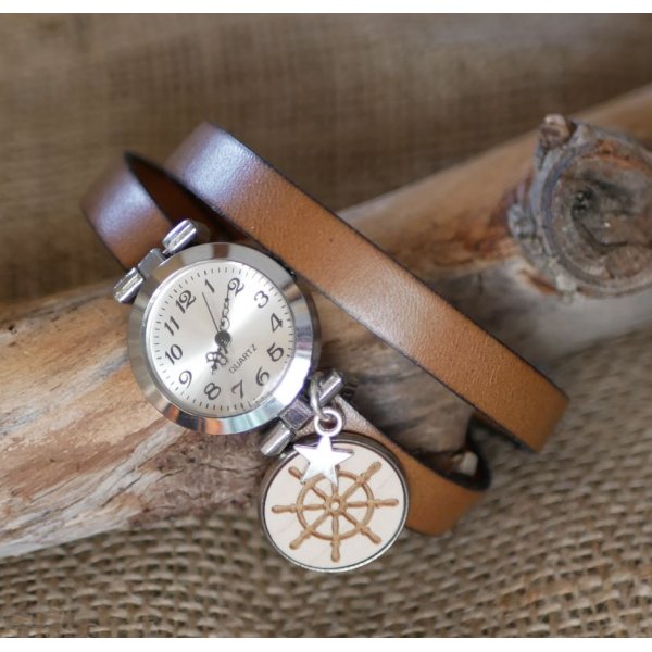 Engraved wood cabochon watch with double leather strap 