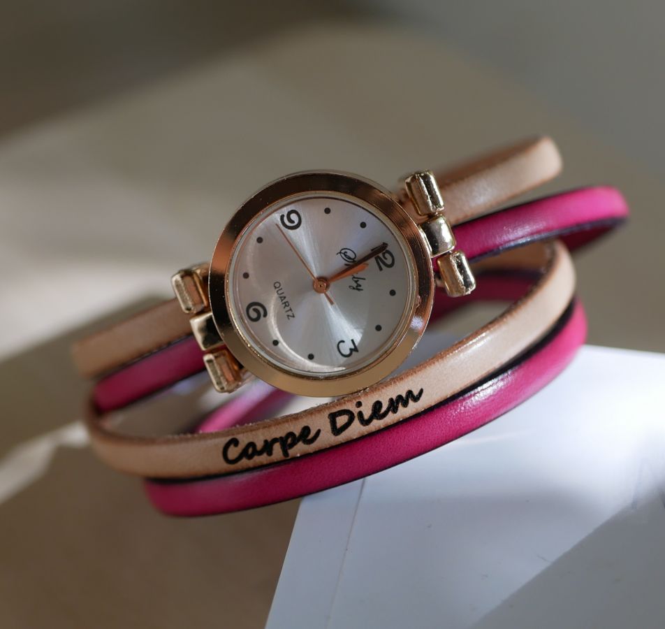 Watch with pink gold dial and double-lap bracelet to personalize