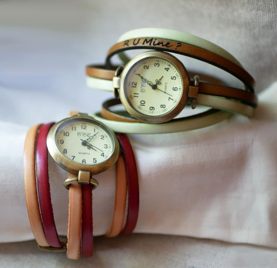 Vintage bronze dial watch with triple leather strap