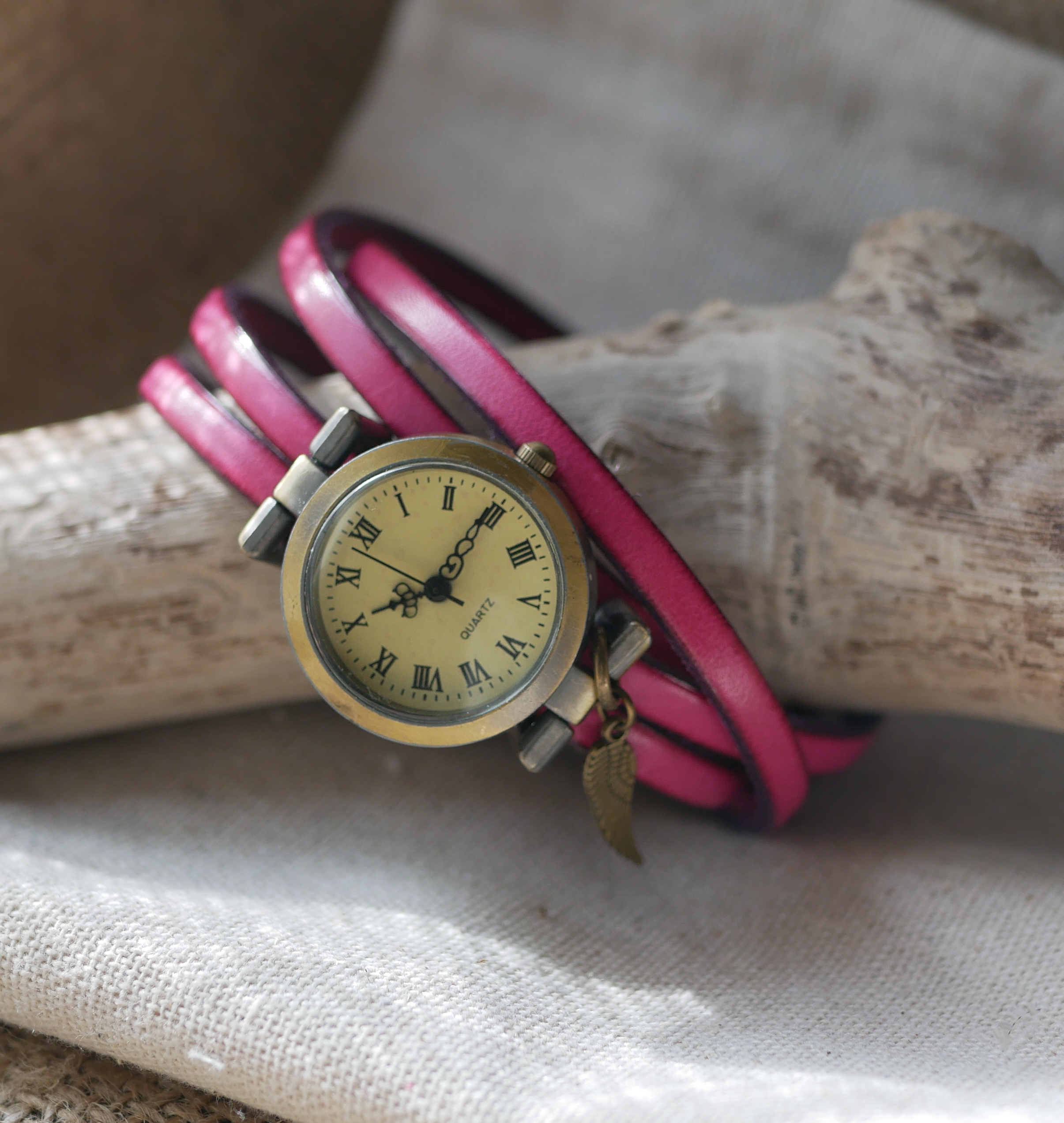 Woman or girl watch with multi-turn leather strap