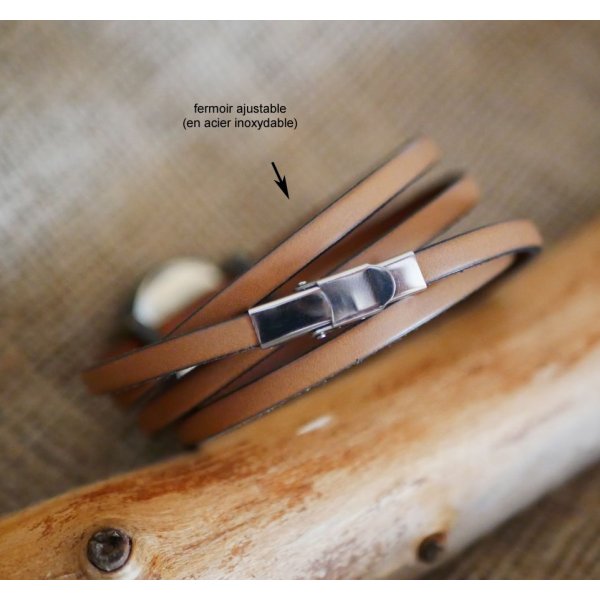 Woman or girl watch with multi-turn leather strap