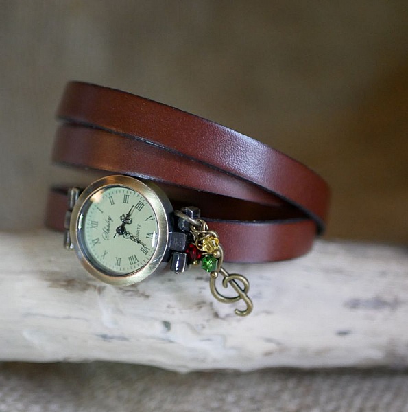 Rasta Reggaeb style watch with leather strap 2 or 3 turns adjustable clasp