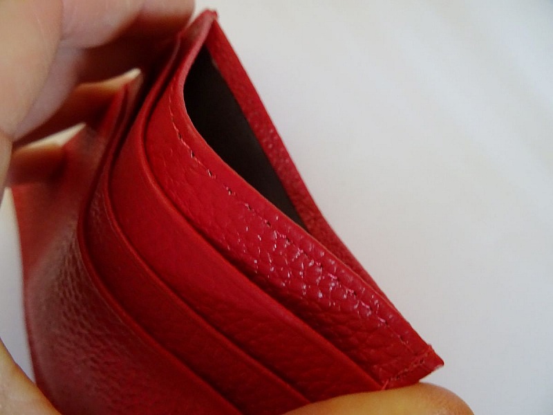 Fuchsia leather card holder