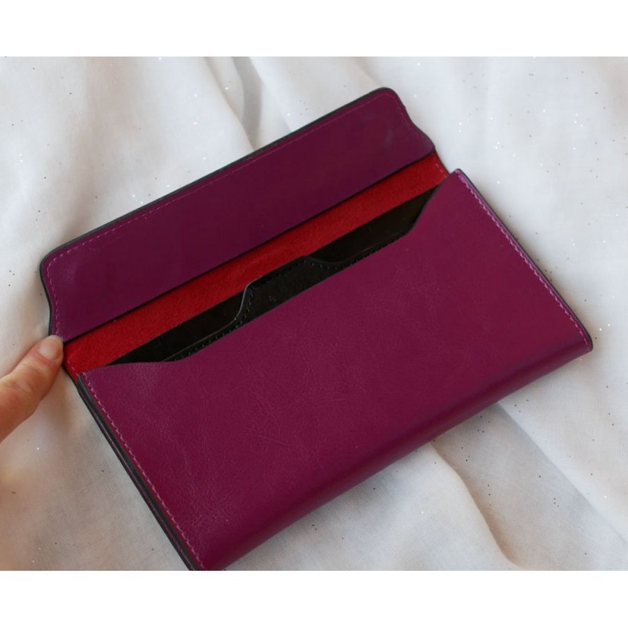 Purple leather wallet to personalize