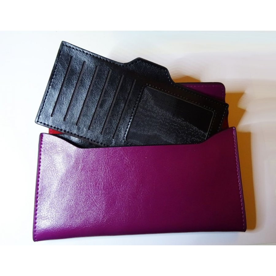 Purple leather wallet to personalize