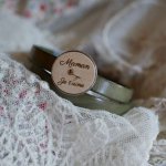 Double leather bracelet with engraved wood cabochon to personalize