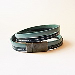 Blue double-stitched leather strap with magnetic clasp