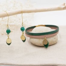 Set of earrings and leather bracelet with fir green sequins
