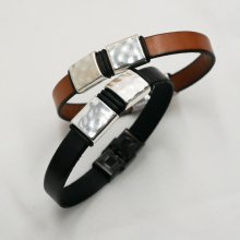 Men's leather bracelet with hammered metal squares to personalize
