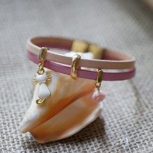 Leather duo bracelet with gold cat and pink charms 