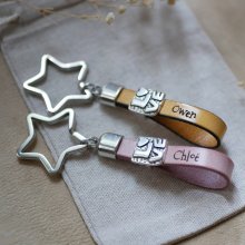 Love leather key ring, customizable by engraving