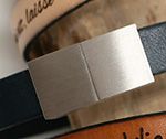 Magnetic brushed steel zipper (+ 3.00 €)